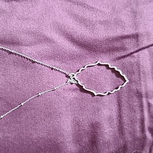 Silver tone necklace